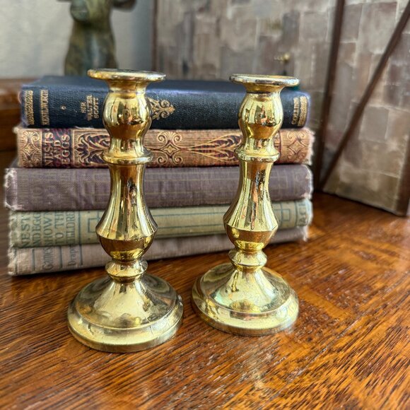 Vintage Made in England Small Gold Candle Hpolders - Picture 1 of 8